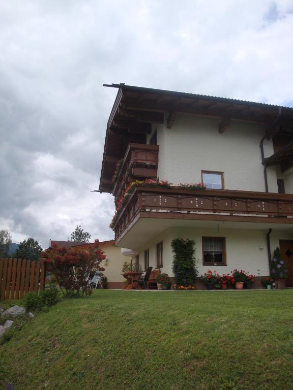 Haus Zirmblick Apartment Saalbach-Hinterglemm Exterior foto