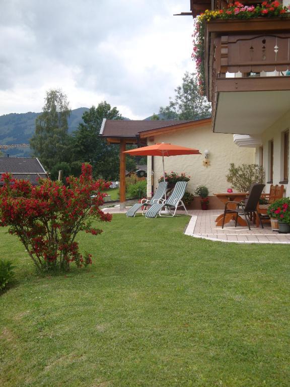 Haus Zirmblick Apartment Saalbach-Hinterglemm Exterior foto